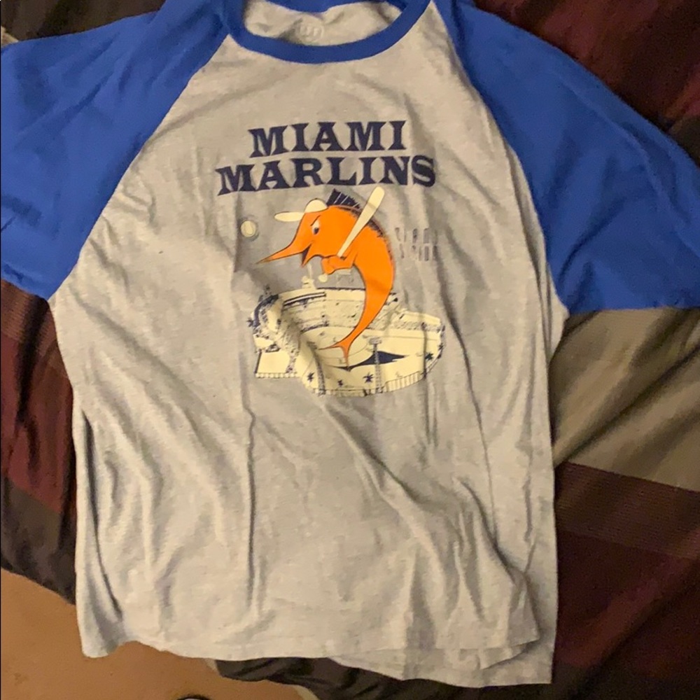 Men’s. Miami Marlins T Shirt